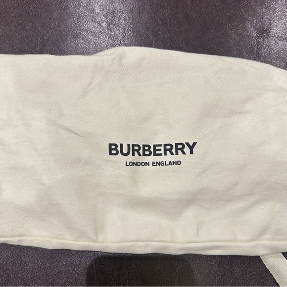 Burberry Cason Belt Bag in Charcoal - Picture 8 of 8